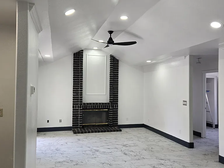 1301 Bell Ave — Photo 4