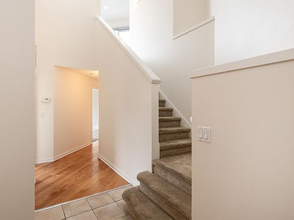 3rd image of 116 Warren Ave N APT 703