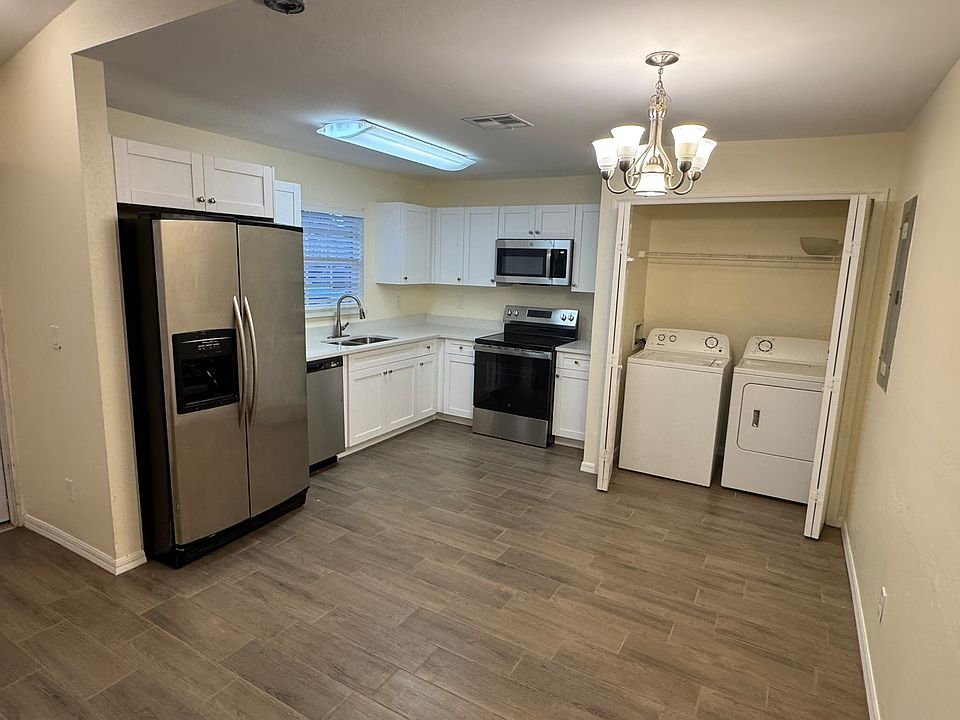 1st image of 126 Harry Ave S