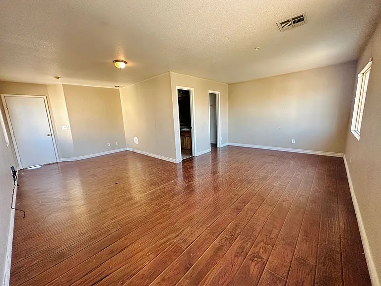964 Plantain Lily Ave — Photo 9