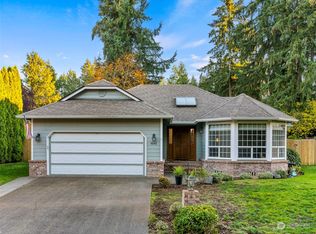 9541 Amanda Dr NE, Olympia, WA