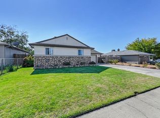 5848 Elmo Dr, North Highlands, CA 95660