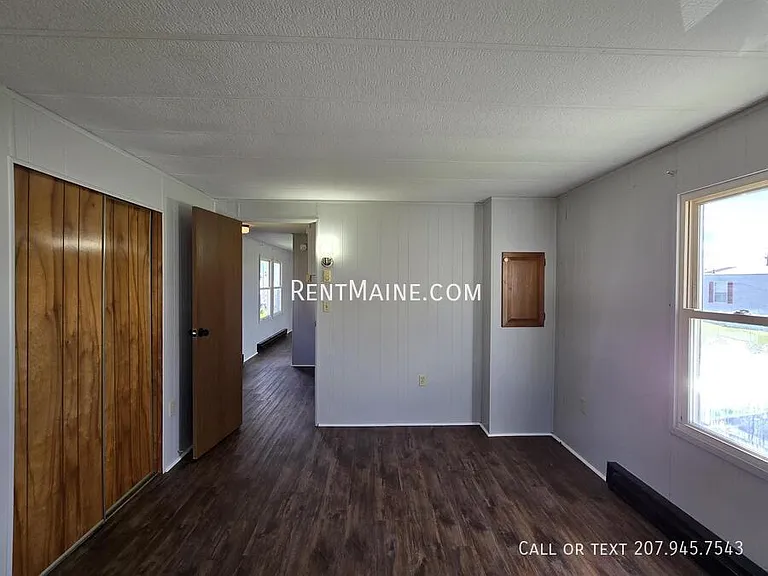 126 C St — Photo 6