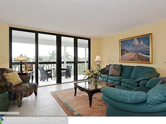 5th image of 611 SE 7th St APT 402