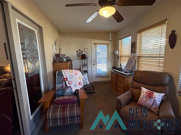 5th image of 3006 Hook Rd SE