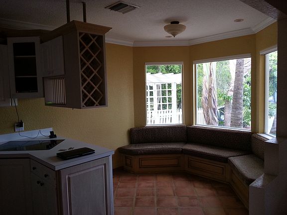 4th image of 1017 N L St