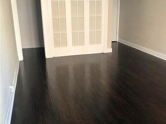 3rd image of 2919 W 8th St #2514485