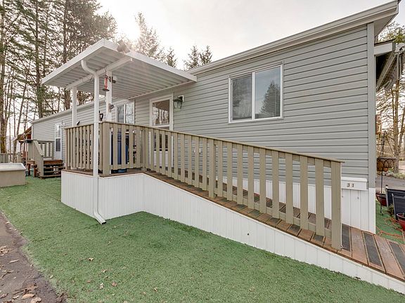 3rd image of 32380 Lougheed Hwy #31