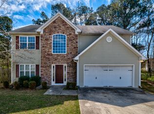926 Lakeside Ct, Loganville, GA 30052