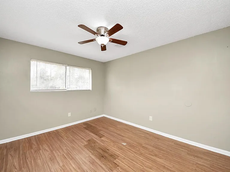 1006 Perry St #100 — Photo 30