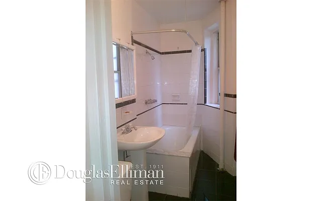 Sold by Douglas Elliman | media 8