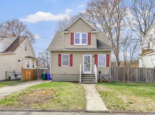 108 Drome Ave, Stratford, CT 06615