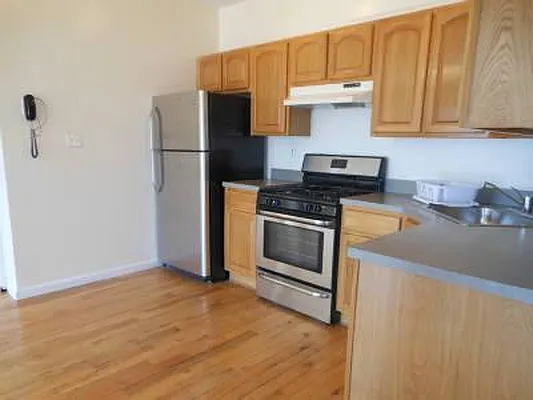 Rented by Urban Realty NYC | media 26