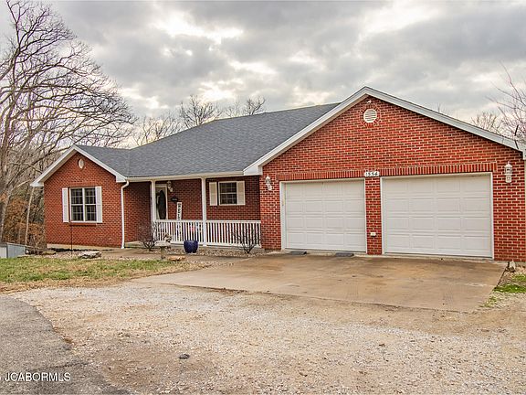 2nd image of 1554 Eastview Dr