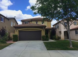 19925 Christopher Ln, Santa Clarita, CA 91350