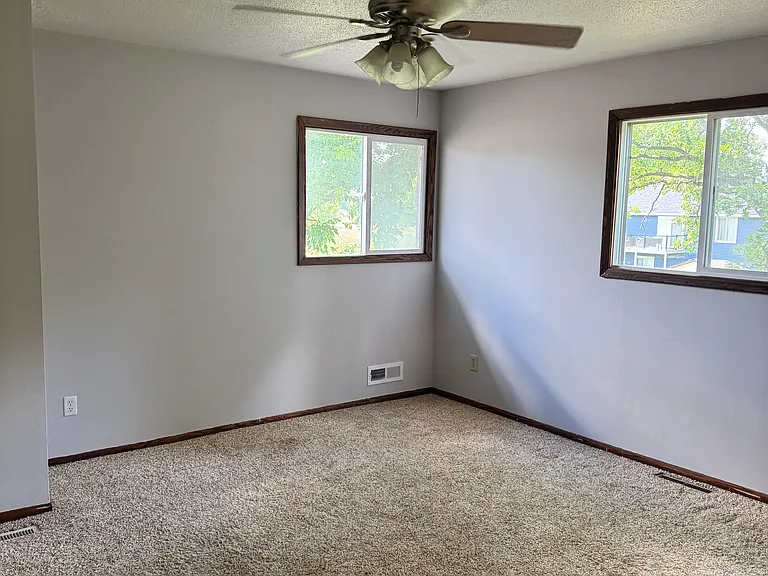 12942 Radisson Rd NE — Photo 5