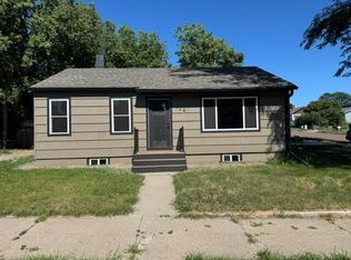 124 S Washington Ave, Pierre, SD 57501