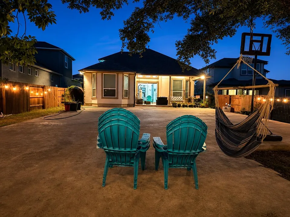 7290 Shoshoni Loop