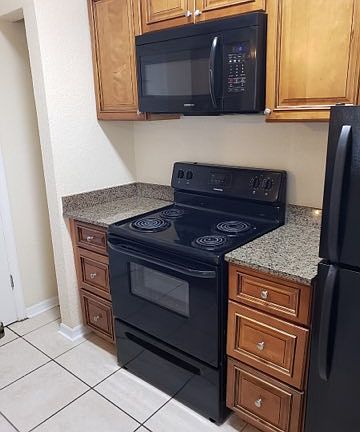 4th image of 3702 Palm Desert Ln APT 5416