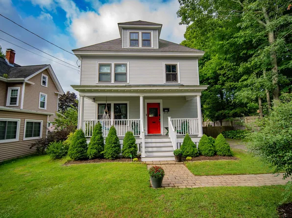 110 Woodbury Avenue, Portsmouth, NH 03801