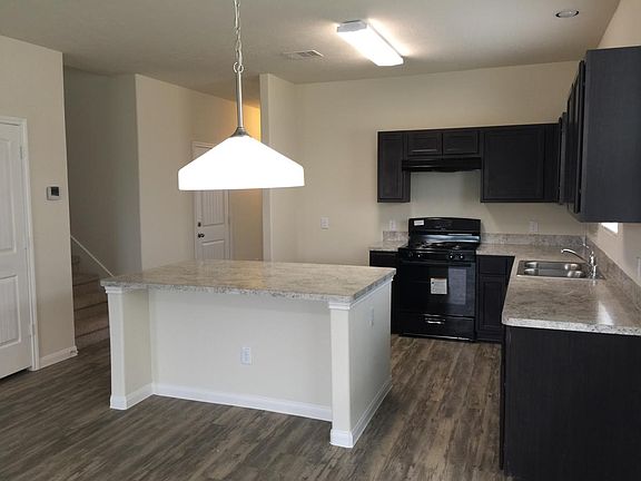 2nd image of 2615 Costa Verde Way
