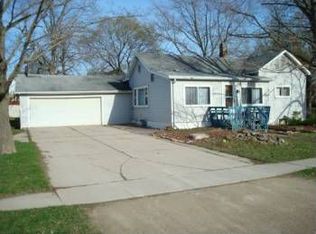 334 Adams St, Winneconne, WI 54986