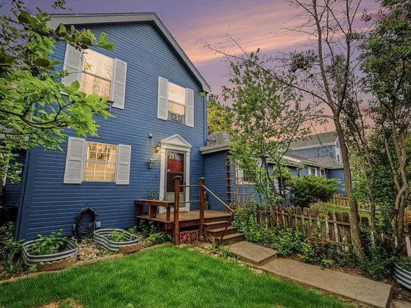 1327 Village Park Ct, Fort Collins, CO 80526