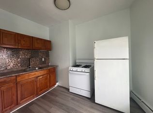 202 Ocean Ave APT 1, Jersey City, NJ 07305