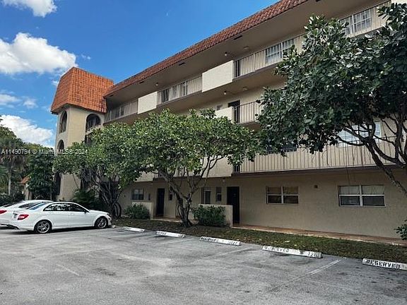 3rd image of 6100 S Falls Circle Dr APT 306