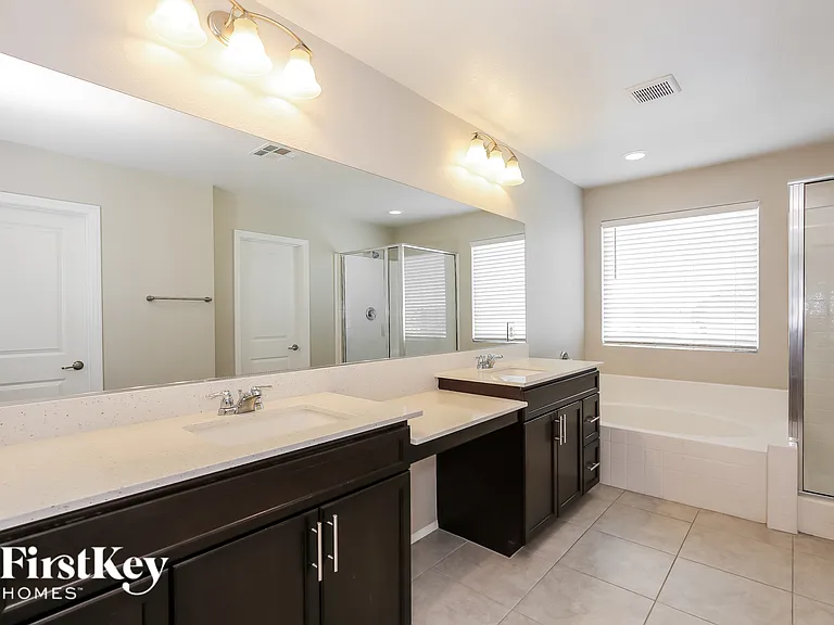 5616 Salt Rock St — Photo 9