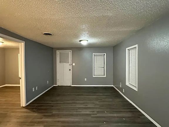 3rd image of 3113 NW 1st Ave APT A