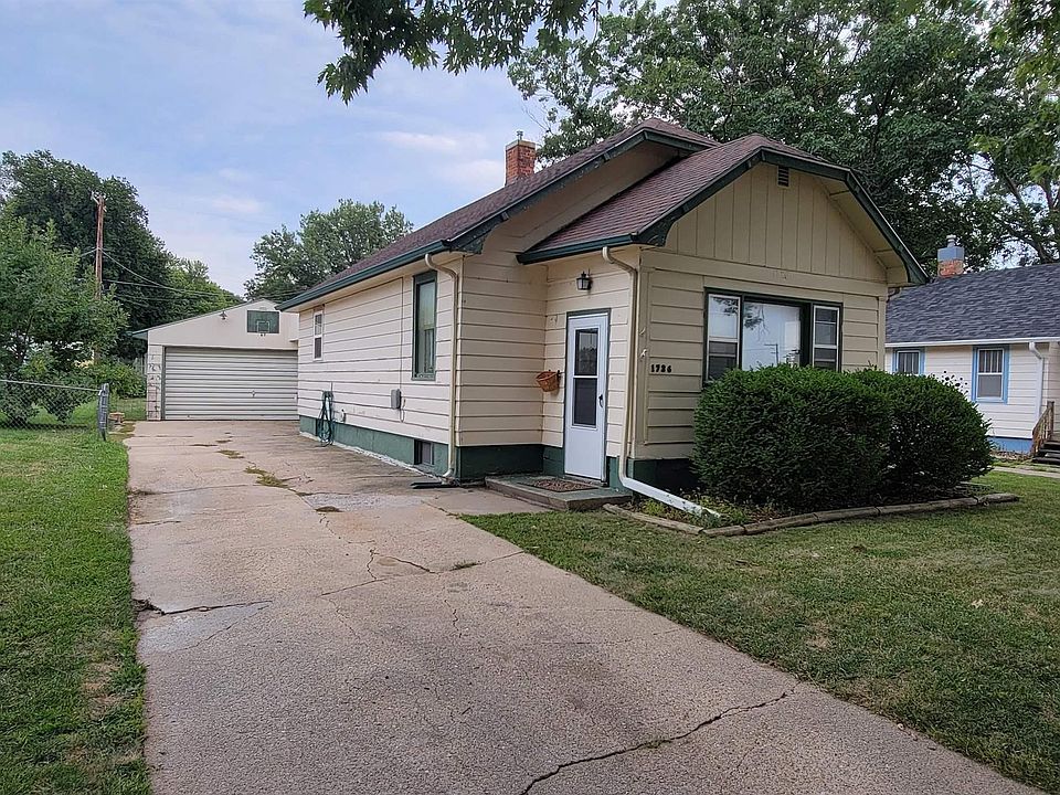 1st image of 1726 N Grant Ave