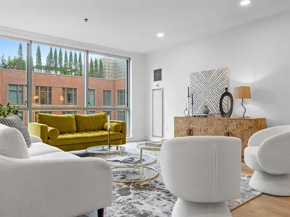 234 Causeway St APT 801, Boston, MA 02114