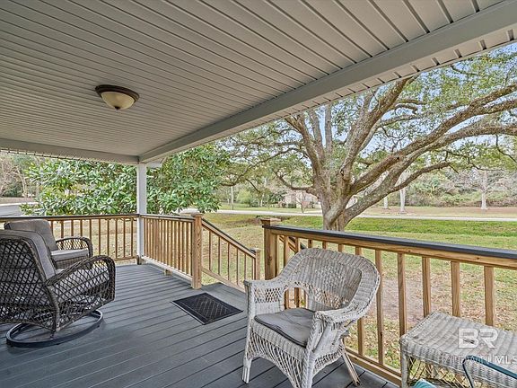 3rd image of 30382 Wayside Dr