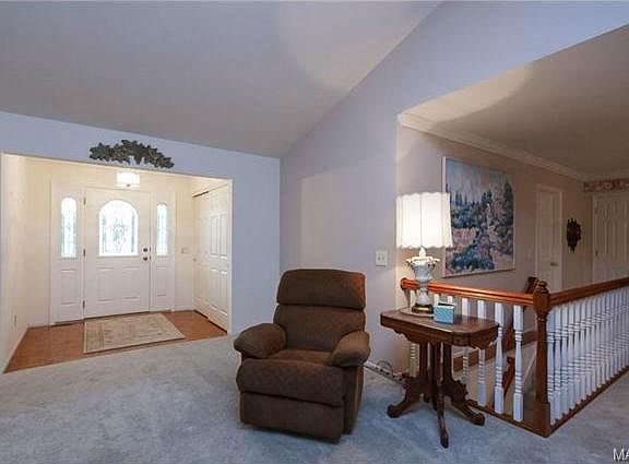 5th image of 3931 Lockport Dr