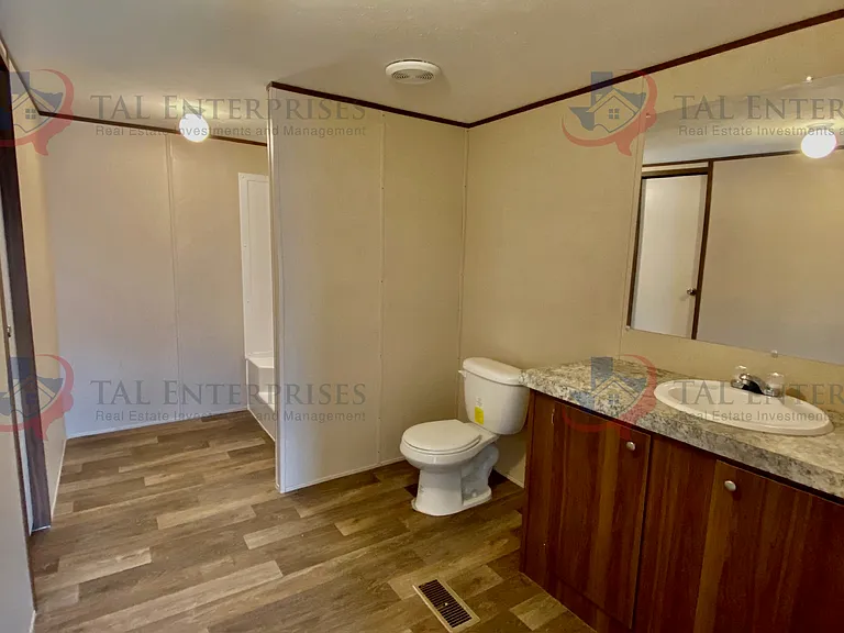 11045 Fumar Ln — Photo 9