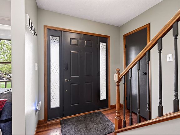 4th image of 4165 Summerfield Dr