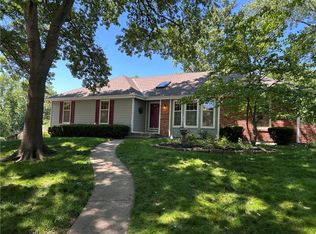 6116 N Amoret Ave, Kansas City, MO 64151
