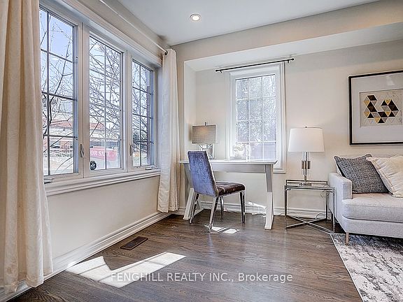 4th image of 375 Whites Hill Ave