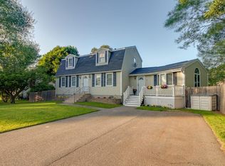 46 Chippy Ln, Methuen, MA 01844