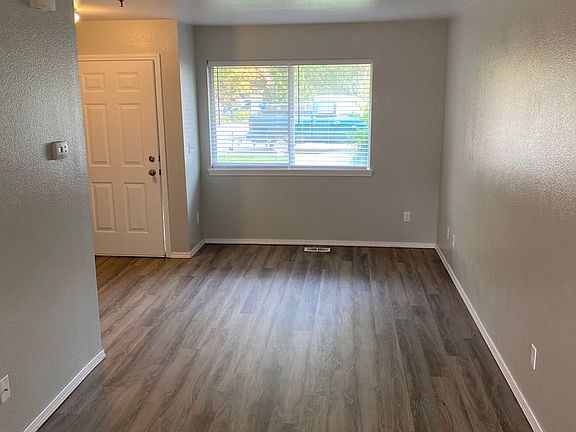3rd image of 519 E Florida Ave APT 26