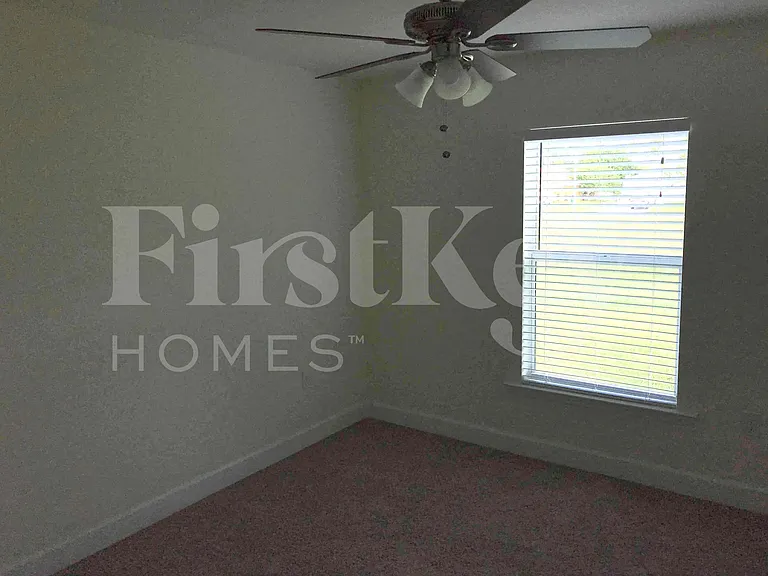 1731 NW 14th St — Photo 18