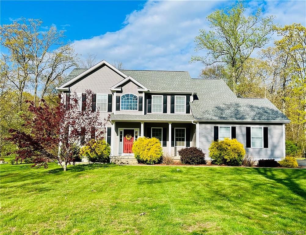 32 Brookstone Dr Colchester CT 06415 Zillow