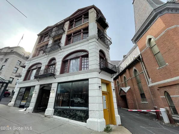 604 State Street, Schenectady, NY 12305