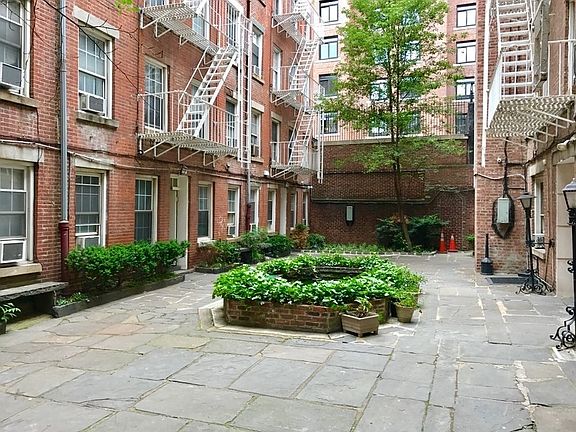 4th image of 224 Sullivan St #B-2*******