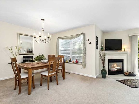 4th image of 119 Turnberry Ct