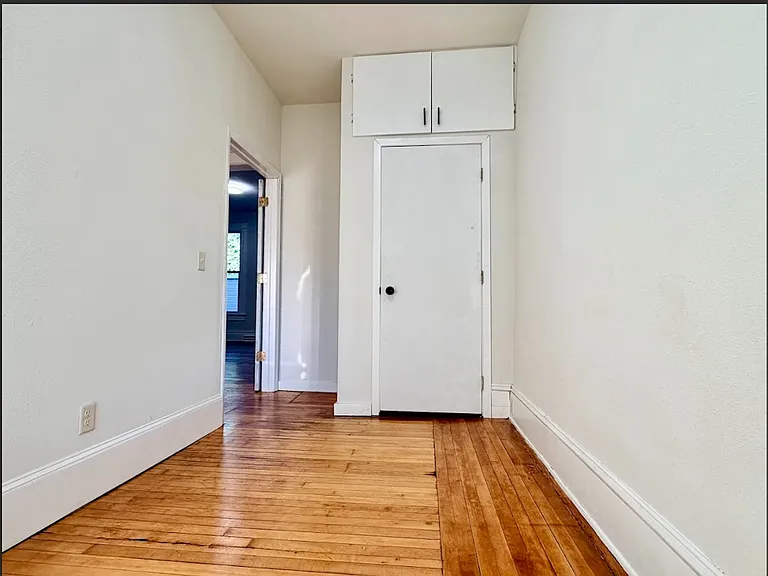 703 Gray St #703 — Photo 8