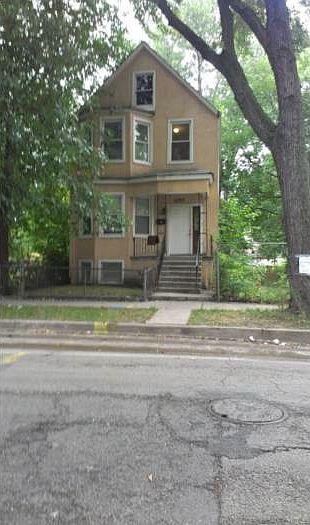 2nd image of 5250 S Aberdeen St #2