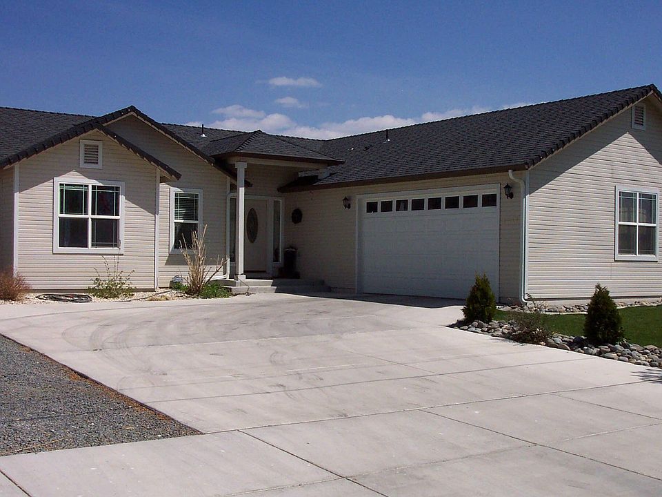 Wonderful home located at the end of the street in a cul-de-sac.