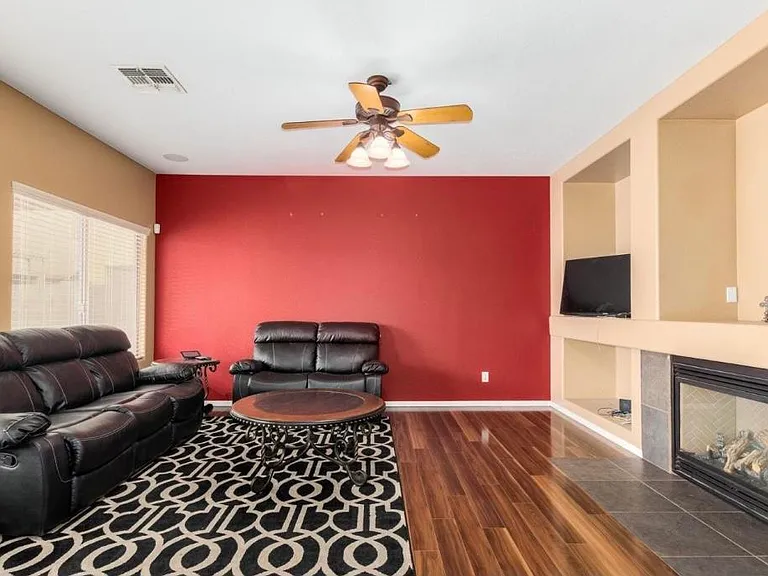 14586 W Mauna Loa Ln — Photo 9